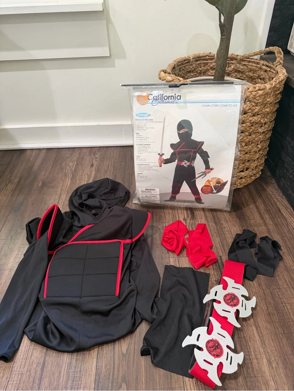 California Costumes Black and Red Ninja Outfit for Kids size 3-4